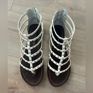 Steven by Steve Madden | Size 7 | White/Brown
